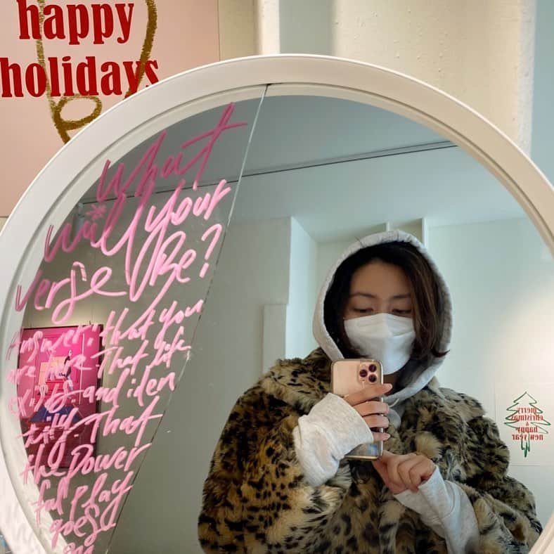 ク・チヨンさんのインスタグラム写真 - (ク・チヨンInstagram)「Coffee Makes Everything Better🎈#coffee #연남동카페」1月13日 15時37分 - jiyeoncook