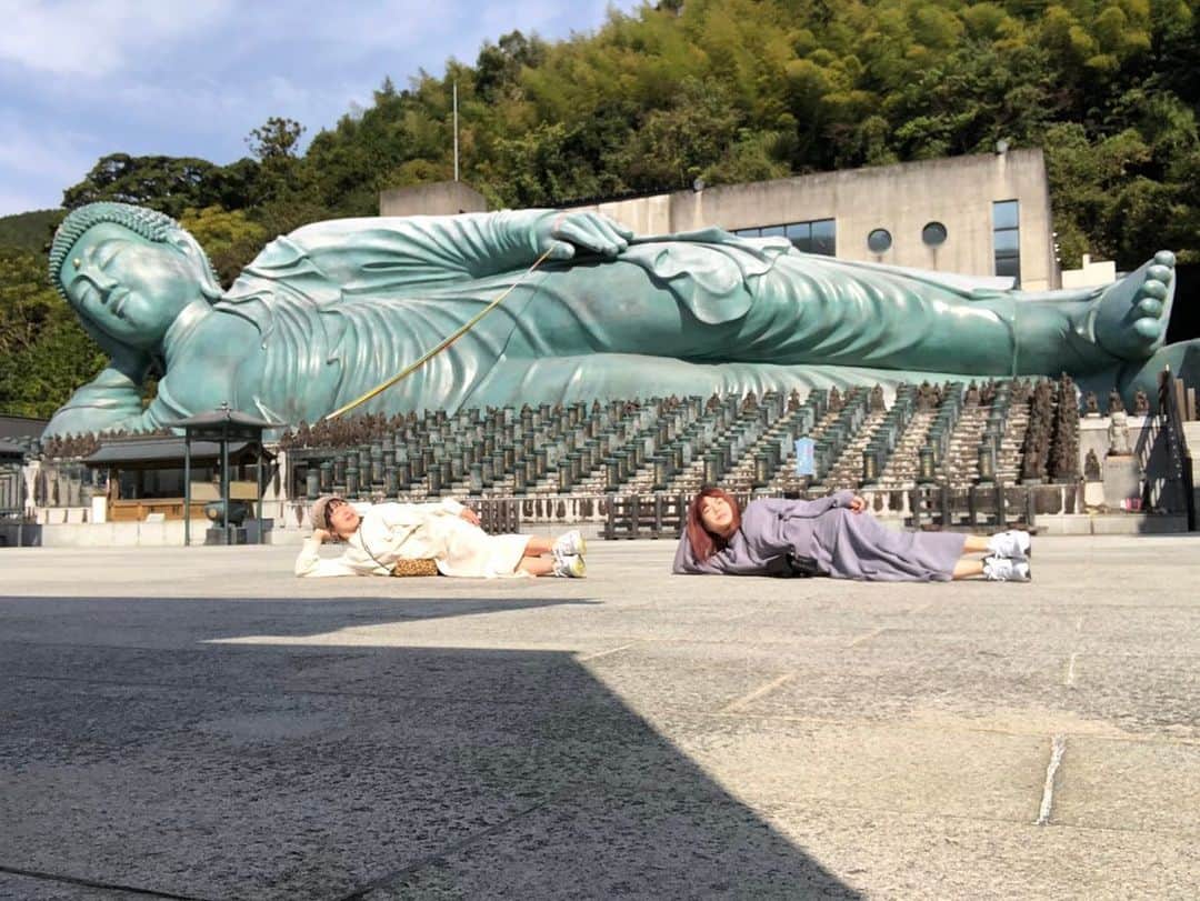 北山まいかのインスタグラム：「大仏様と同じポーズ」