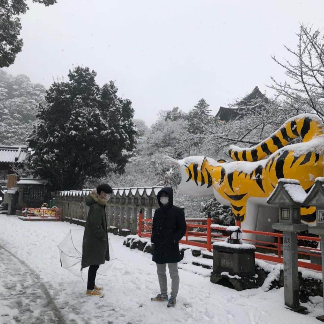 古橋亨梧さんのインスタグラム写真 - (古橋亨梧Instagram)「この間は雪凄かったですね！ みなさんくれぐれも体調には気をつけてくださいね🙇‍♂️🙇‍♂️ #visselkobe#hermano」1月13日 17時21分 - kyogo_furuhashi