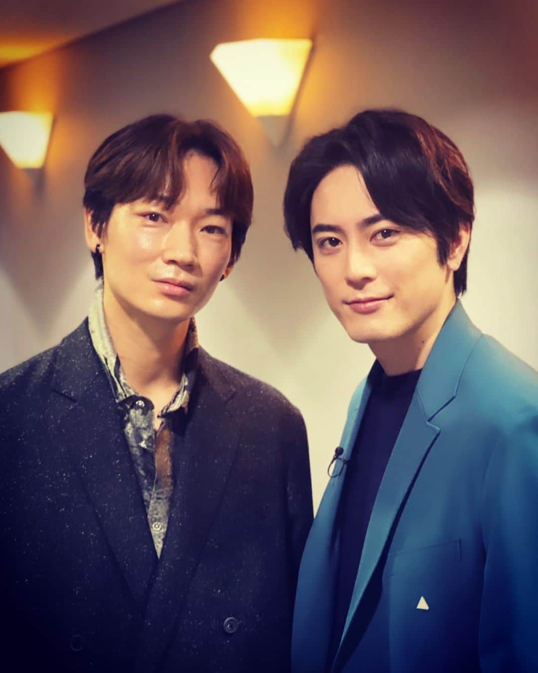間宮祥太朗のインスタグラム：「ボス恋の感想と鼓舞激励頂きました。  #ヤクザと家族  #ボス恋」