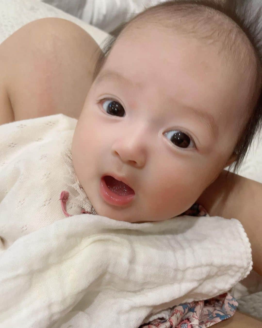 川崎希さんのインスタグラム写真 - (川崎希Instagram)「Waaa🤍  #babygirl #生後2ヶ月」1月9日 22時04分 - kawasakinozomi