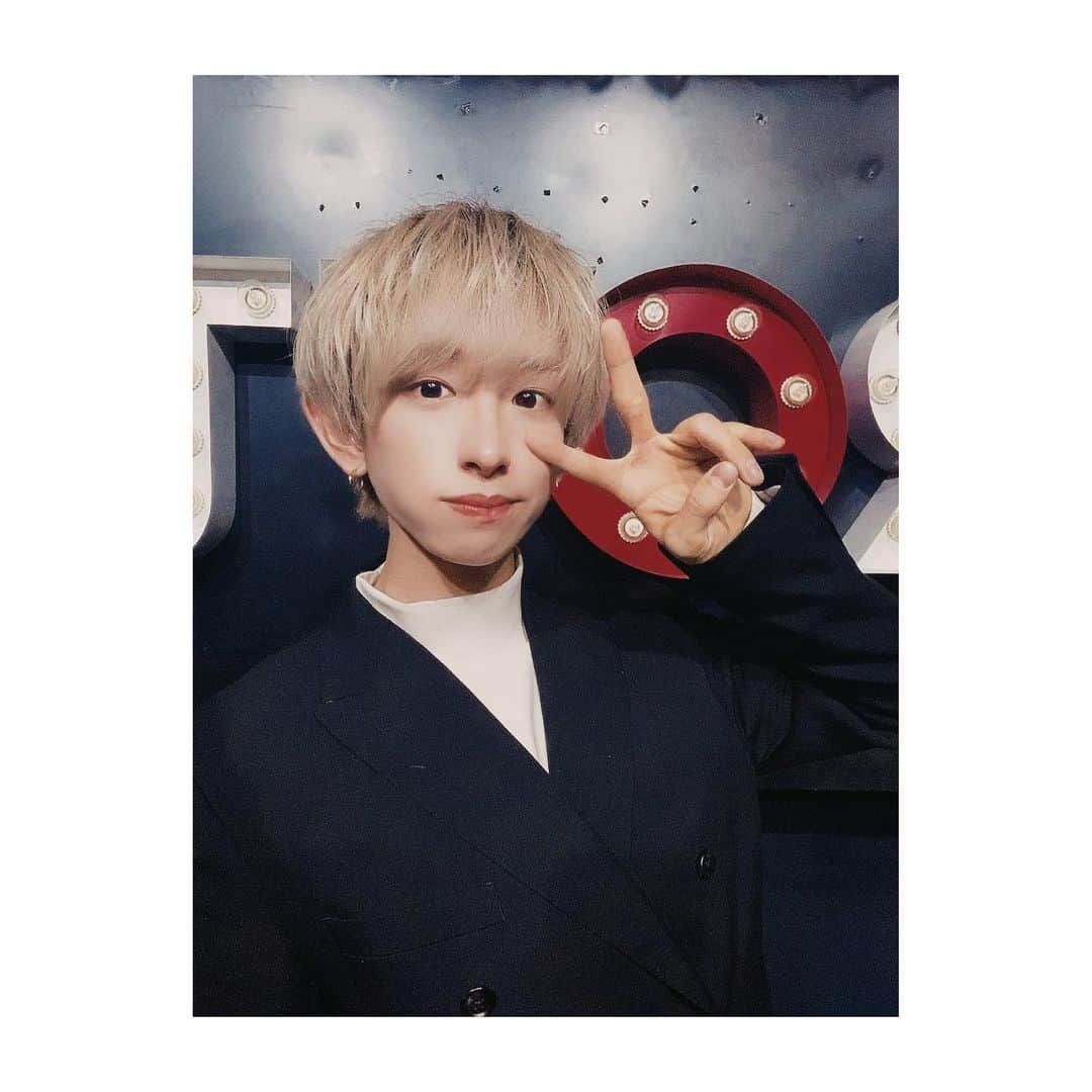 SHOYA【ANFiNY】さんのインスタグラム写真 - (SHOYA【ANFiNY】Instagram)「﻿ ﻿ ﻿ 新年初歌いでした！﻿ ﻿ ﻿ 来場してくれた方、配信観てくれた方ありがとうございました！﻿ ﻿ ﻿ ゲスト出演でしたけど、知ってる顔が見えて安心できました☺️﻿ ﻿ ﻿ 今日もいいねとコメントお願いします！﻿ ﻿ ﻿ ﻿ #anfiny #shoya #selfie #selca #f4f #l4likes #fff #asia #japan #japanese #좋아요반사 #일상 #셀카 #셀스타그램 #얼스타그램 #팔로우백 #맞팔해요 #code」1月9日 22時12分 - shoya_anfiny