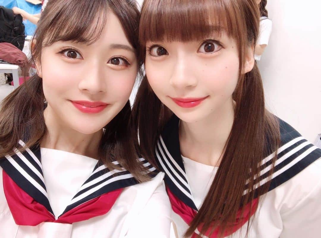 加藤美南のインスタグラム：「ゆかあああああ😭❤️ 同い年で、同級生で高校生活半分一緒に過ごしました(^^) 人想いで私やメンバーのことを自分の事のように考えてくれて、いつでも先頭に立ってくれて本当にありがとう🥺 とにかく情が熱くてゆかちゃんから出てくる言葉は温度ある言葉で😭 頑張れなくなった時とか悩んだときはこれからもゆかちゃんに励ましてもらっちゃう…🥲✨ 私も支えてもらった分返せるようにがんばります！！！ だいすきあ😣❤️」