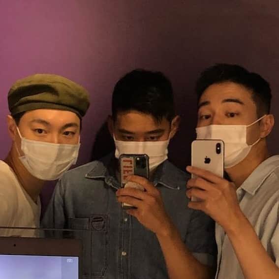 ビボム のインスタグラム：「보고싶은 밤이즈✨」