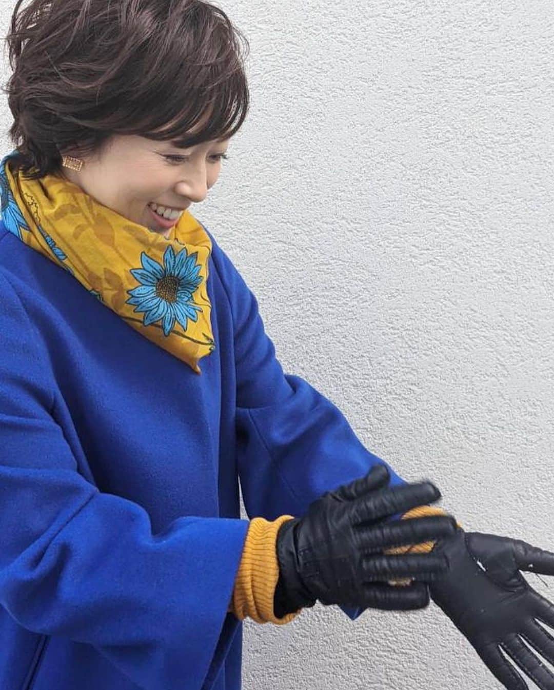 津野瀬果絵さんのインスタグラム写真 - (津野瀬果絵Instagram)「. スノーブーツを履いて雪の天神を⛄️新年1回目の放送、無事終わりました。今年も宜しくお願い申し上げます。 . . #生放送てんじんNOW#スノーブーツ#モンベル」1月9日 15時04分 - kaetsunose