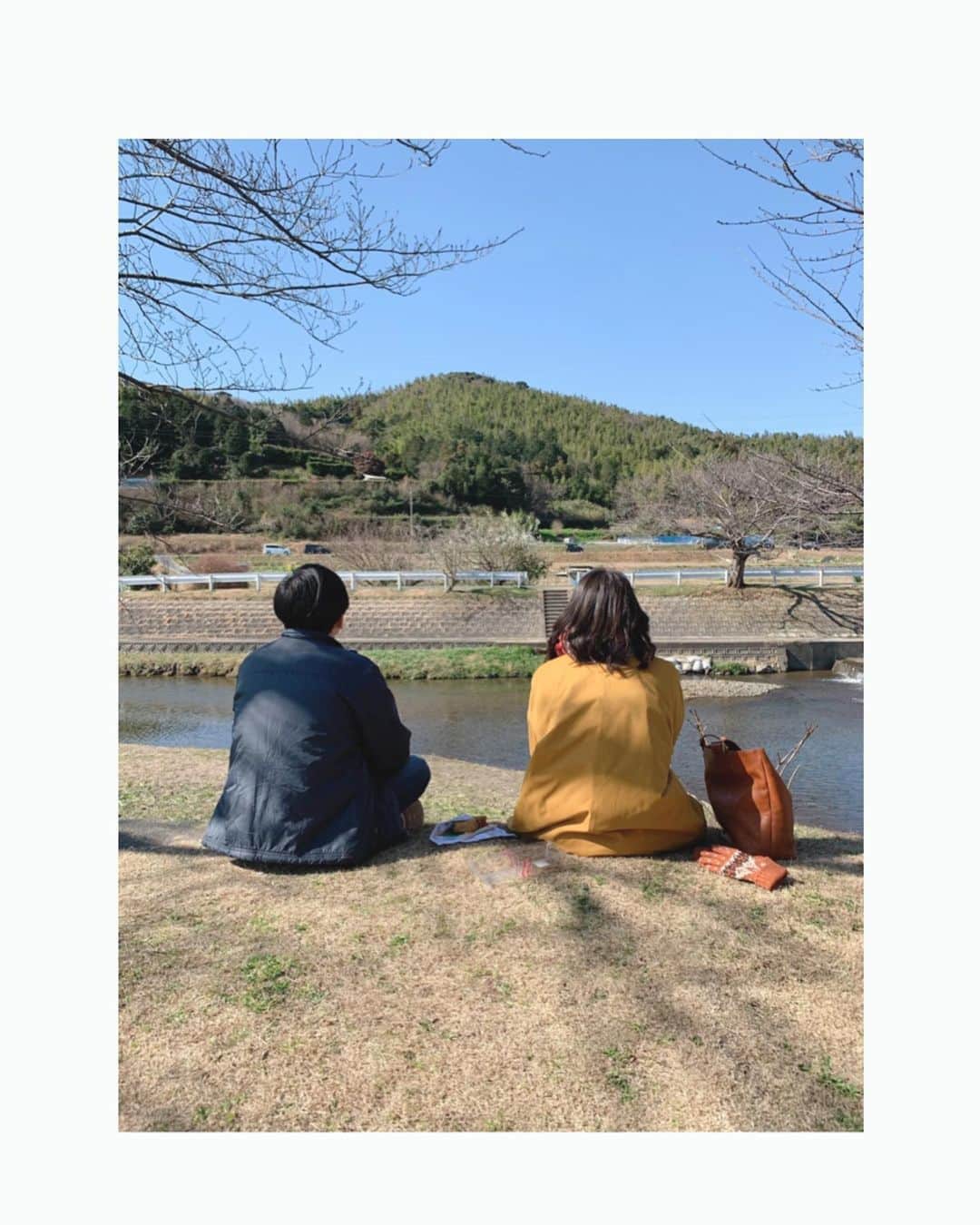 吉岡里帆さんのインスタグラム写真 - (吉岡里帆Instagram)「映画"ゾッキ" 前島りょうこ役です。  春に公開します。  #絶望の光  @zokki_movie  @takayukiyamadaphoto  @takumisaitoh_official」1月9日 18時17分 - riho_yoshioka