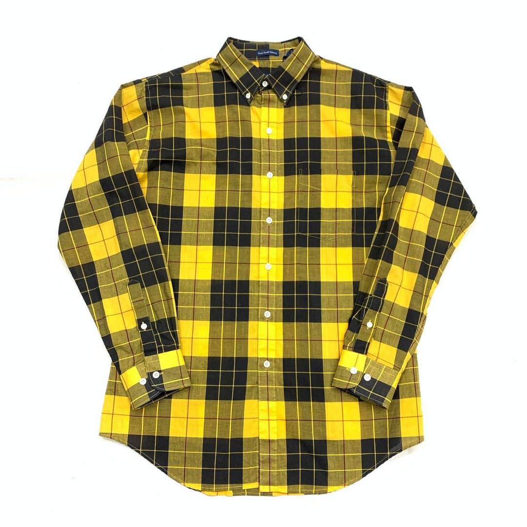 ジャムルさんのインスタグラム写真 - (ジャムルInstagram)「yellow タータンチェック shirts ¥4500+tax .  イエローのタータンチェックが、PUNKSぽくてかっこいい1枚。 古着で探すとなかなか出ない色味です！ .  WEB SHOPに入荷しております。 是非ご覧ください。 jammru.com  #お問い合わせはお電話で承ります #jammru #osaka  #fashion  #streetstyle  #streetfashion  #vtg  #vintage  #used  #usedclothing  #古着 #古着屋 #ファッション #70s #80s #90s #ご来店の際はマスクの着用をお願い致します」1月9日 18時32分 - jammru