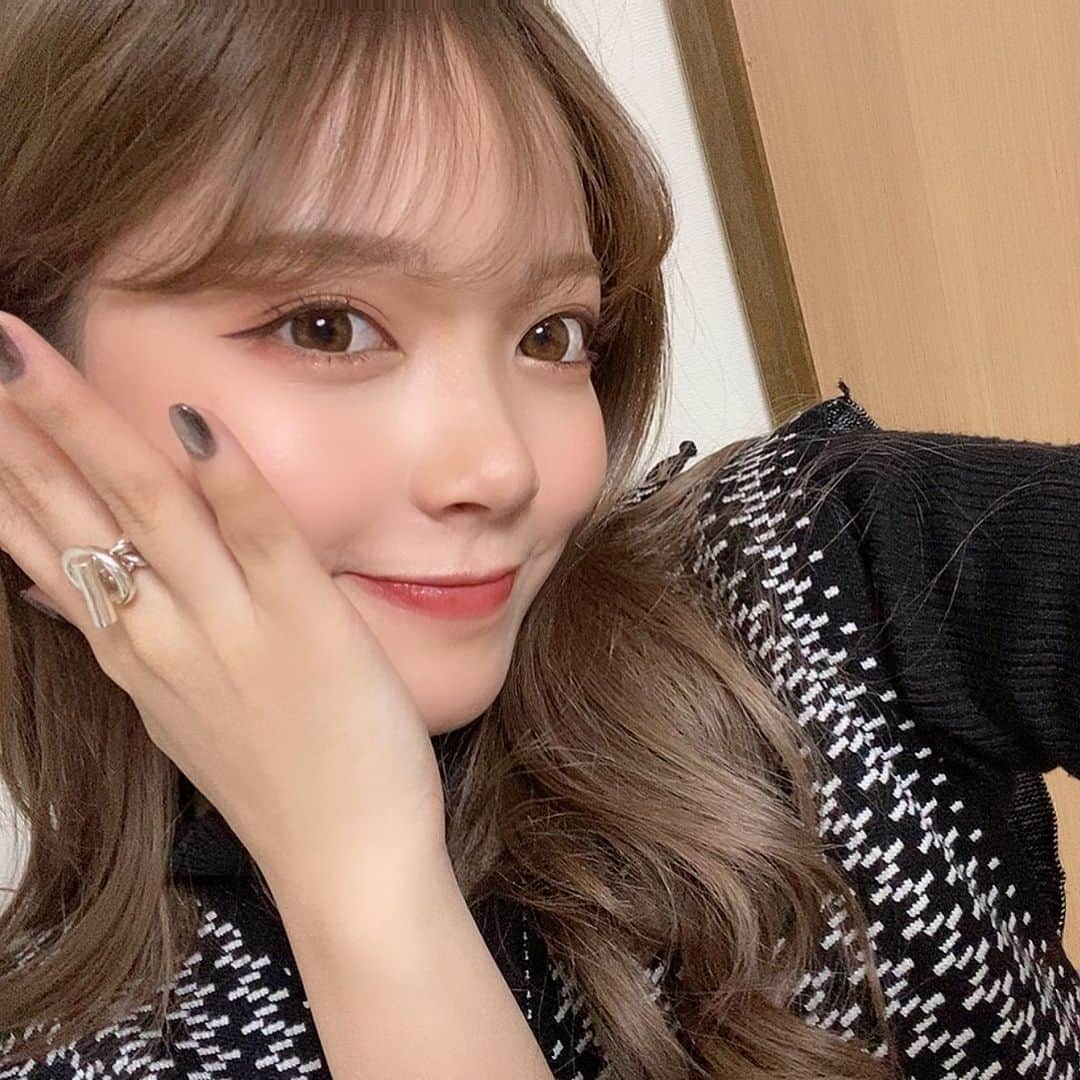 仲本莉絵瑠のインスタグラム：「ライブ来てくれて有難う御座いますです❕」