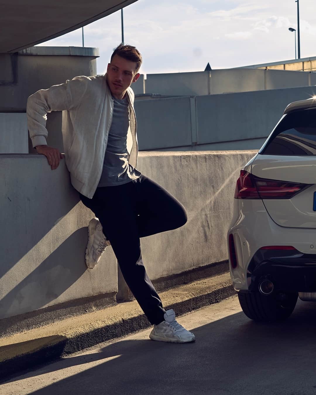 BMWのインスタグラム：「Hang on, more fun to come. The new BMW 128ti. #THE1 #BMW #1Series #sports @thejasonpaul  __ BMW 128ti: Fuel consumption weighted combined in l/100km: 6.4–6.1 (NEDC); 7.5–6.9 (WLTP), CO2 emissions weighted combined in g/km: 148–139 (NEDC); 170–157 (WLTP). Further information: www.bmw.com/disclaimer.   265 hp, 195 kW, 400 Nm, Acceleration (0-100 km/h): 6.1 s, Top speed (limited): 250 km/h.」