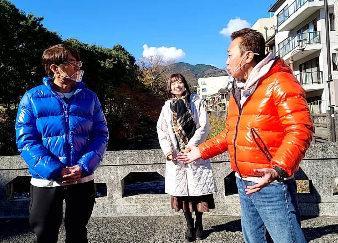 小高亮さんのインスタグラム写真 - (小高亮Instagram)「明日の「モヤさま」は歴史ある温泉地、湯河原です。  ロケ当日は快晴で気持ち良かったなぁ…また気兼ねなく歩ける日が来ますように。  #モヤさま #湯河原」1月9日 18時50分 - odaka_p