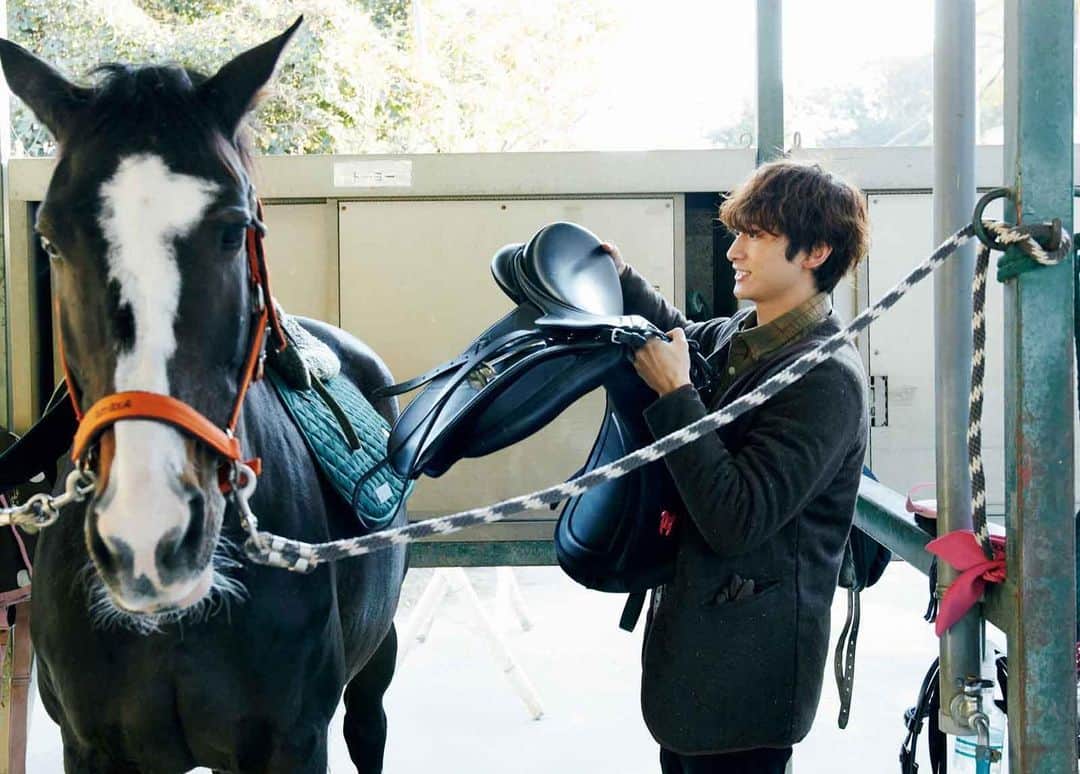 小関裕太さんのインスタグラム写真 - (小関裕太Instagram)「Tarzan (1月4日発売) にて、大好きな趣味の乗馬を取り上げていただきました！  バランススポーツ乗馬！ ぜしぜし🏇  @tarzanweb  #クレイン東京」1月9日 19時13分 - yuta_koseki_68