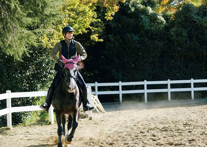 小関裕太さんのインスタグラム写真 - (小関裕太Instagram)「Tarzan (1月4日発売) にて、大好きな趣味の乗馬を取り上げていただきました！  バランススポーツ乗馬！ ぜしぜし🏇  @tarzanweb  #クレイン東京」1月9日 19時13分 - yuta_koseki_68