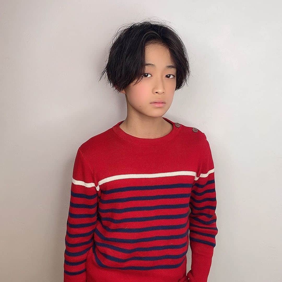 神田聖のインスタグラム：「切りました😇」