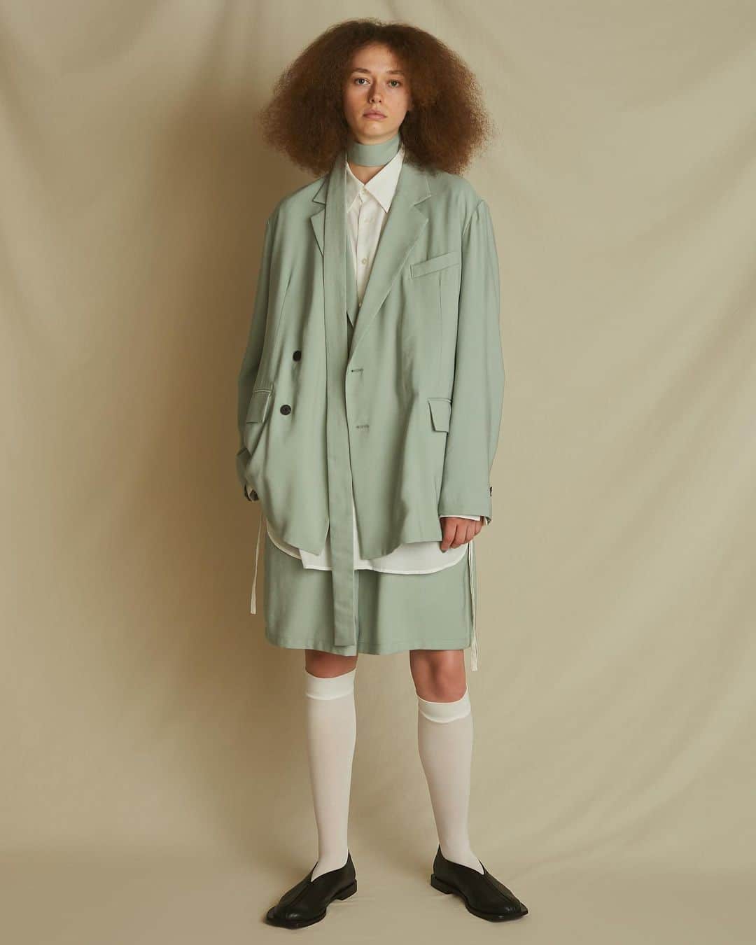 ウィザードのインスタグラム：「2021 SPRING SUMMER COLLECTION “SCREAMING LIFE"  ・DRAPE DOUBLE BREASTED JACKET ・DRAPE WIDE SHORT PANTS ・TRANSPARENT LAYERED SHIRTS  OFFICIAL WEB STORE  https://wizzard.stores.jp/  #wizzard_fac #wizzard #fashion #tokyofashion #streetfashion #fashionphoto #designersbrand #domesticbrand #mensfashion #2021ss #ウィザード #ダブルブレストジャケット  #ジャケット  #ファッションブランド  #メンズファッション」
