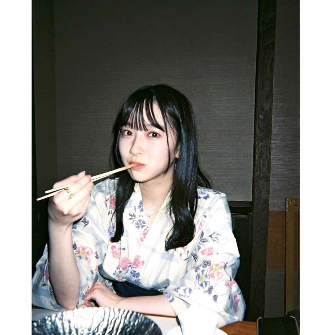 越智ゆらの（ゆらゆら）さんのインスタグラム写真 - (越智ゆらの（ゆらゆら）Instagram)「現像してきた🎞♨︎  #草津 #湯畑 #雪  撮: @asuka_kawazu  （写真の時だけマスク外してます）」1月9日 20時19分 - yula1018