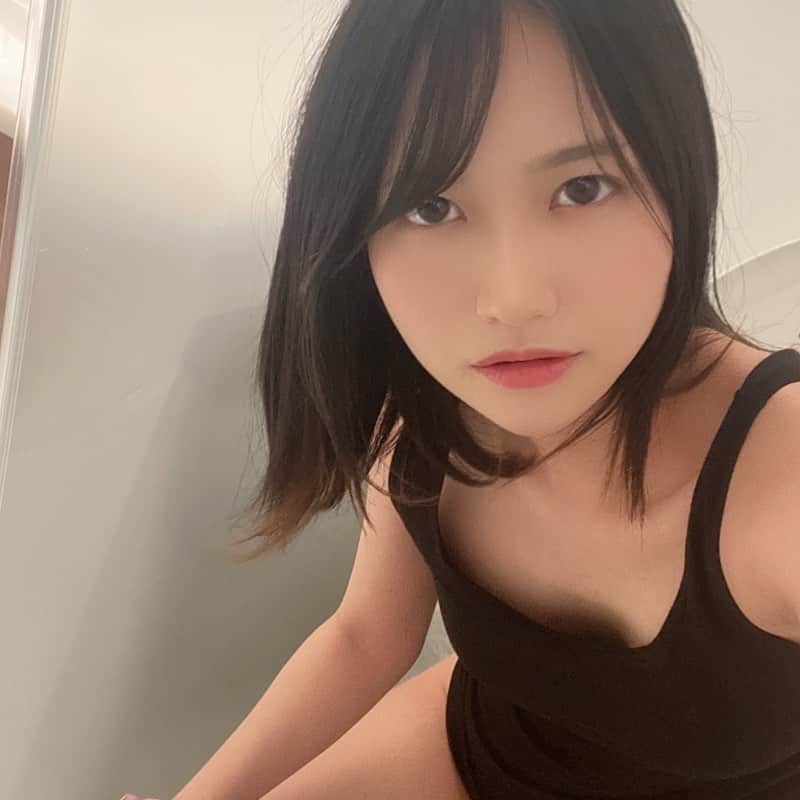 伊賀まこのインスタグラム：「☝️怒ってません❗️」