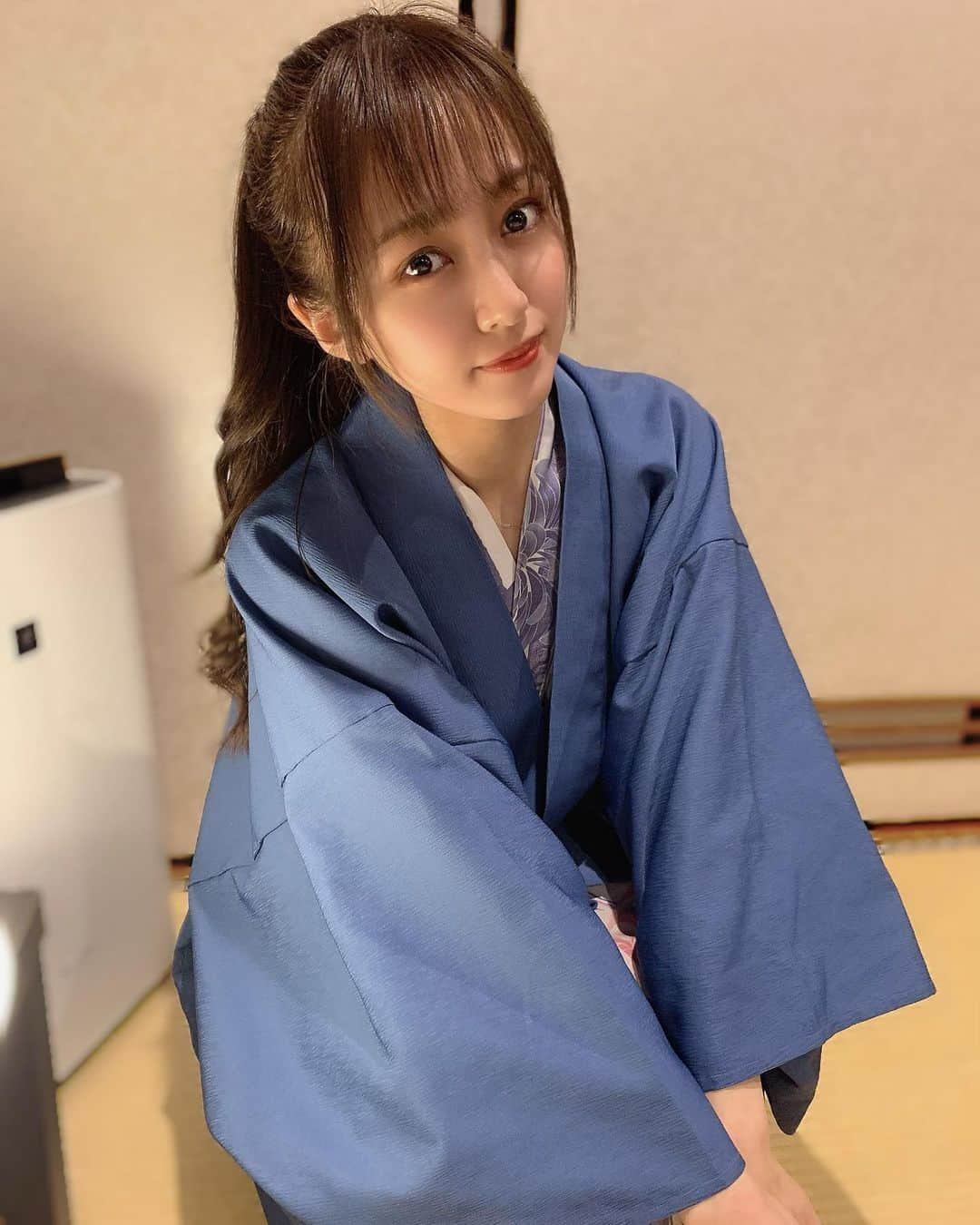 三田萌日香さんのインスタグラム写真 - (三田萌日香Instagram)「すき？🥰 . . . . . . . . . . . . . . . #浴衣女子 #浴衣 #浴衣ヘアアレンジ #ゆかた女子 #ゆかたヘア #ポニーテール #ポニーテールアレンジ #ポニーテール女子 #hairstyle #hairarrange #ponnytail #アイドル #アイオケ #idol #japanesegirl #japaneseidol」1月9日 21時44分 - _m_m_monika