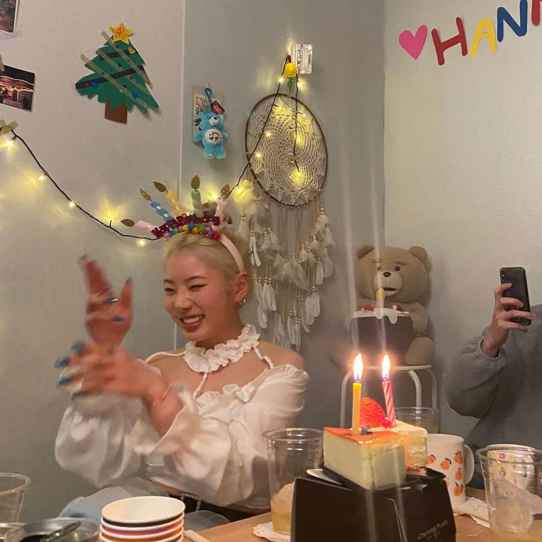 Hannahさんのインスタグラム写真 - (HannahInstagram)「Birthday girl💖」1月9日 22時00分 - hellnah1me