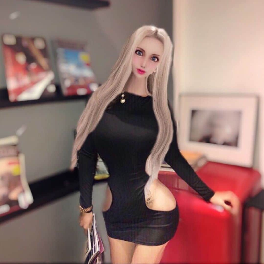 LINAのインスタグラム