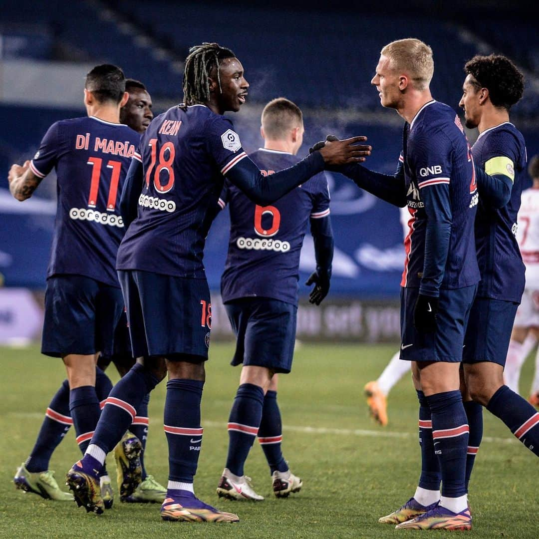 リーグ・アンさんのインスタグラム写真 - (リーグ・アンInstagram)「🤖 @moise_kean 🤖 Le @psg s'impose face au @stadebrestois29 pour le retour de @pochettino au Parc 🔙🏟️✅ ! Prochain match mercredi, face à l'@olympiquedemarseille pour le #TDC2020 💥 🏆 !  🆚 #PSGSB29 (3-0)   PSG win 3-0 against Brest - they're back in action Wednesday against Marseille! • • #Ligue1UberEats #Kean #MoiseKean #PSG #ParisSaintGermain #ParcdesPrinces #PSGOM #TropheeDesChampions #Paris」1月10日 8時58分 - ligue1ubereats