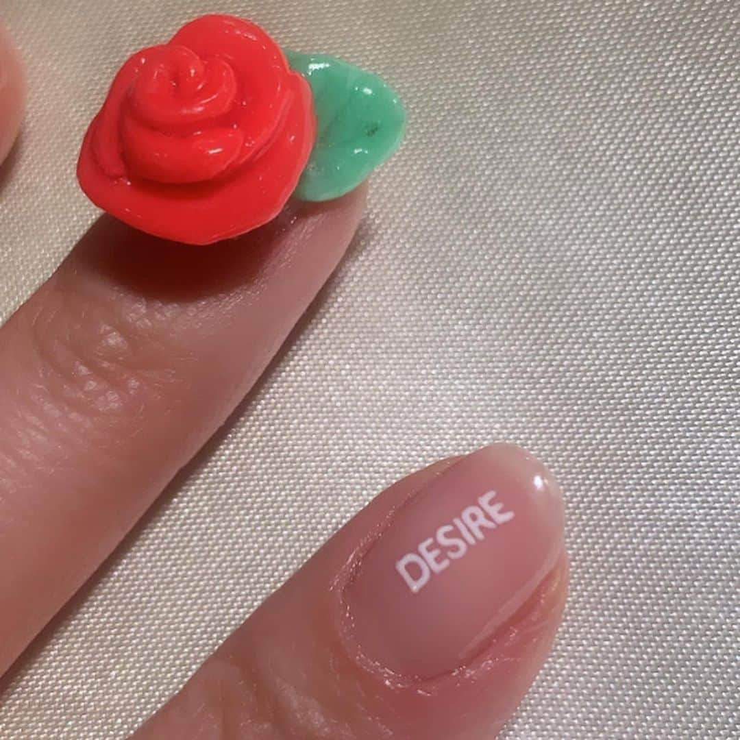 Mei Kawajiriさんのインスタグラム写真 - (Mei KawajiriInstagram)「My desire 🉑#nailsbymei」1月10日 7時53分 - nailsbymei