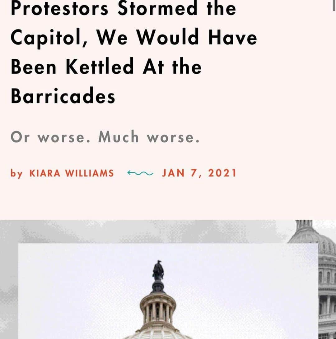 フィービー・トンキンのインスタグラム：「Check out this piece my friend @itskiarawilliams wrote for @cosmopolitan... link in profile. An informative and infuriating comparison between the horrible siege at The Capital and the lack of interference by the police, and her experiences during the Black Lives Matter protests last year. Big love K ♥️」
