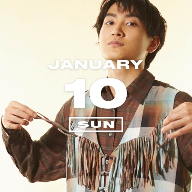 のインスタグラム：「1月10日『かんぴょうの日』。揺れるフリンジをかんぴょうに見立てて、#金子大地 が華麗に表現。  NYLON.JPでは「365日、毎日がアニバーサリー」をテーマに、ファッショナブルでユニークなスタイリングを毎日提案しているよ！  http://www.nylon.jp/365  MODEL：DAICHI KANEKO（AMSUE）@DAICHIKANEKO_OFFICIAL  #365anniversary #fashion #makeup #bomdiaeauty #style #今日は何の日 #make #nylonjapan #nylonjp #coordinated #coordinates #ootd #outfi #coordinate #photography #beautiful #photooftheday」