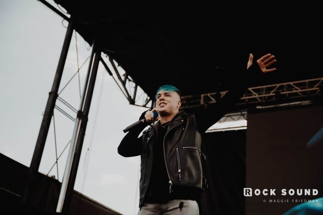 Rock Soundのインスタグラム：「Happy Birthday to Set It Off's Cody Carson!」