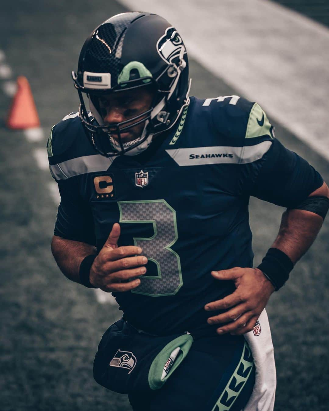 ラッセル・ウィルソンさんのインスタグラム写真 - (ラッセル・ウィルソンInstagram)「Ready」1月10日 3時30分 - dangerusswilson