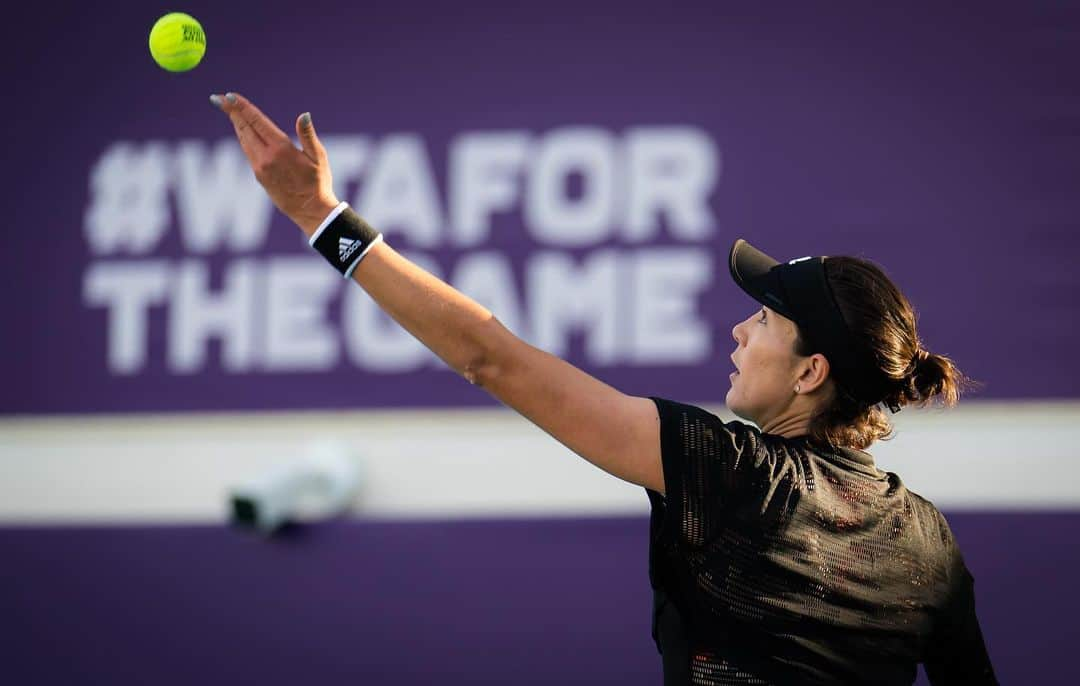 WTA（女子テニス協会）さんのインスタグラム写真 - (WTA（女子テニス協会）Instagram)「A beautiful day in the desert ☀️ #AbuDhabiWTA」1月10日 3時58分 - wta