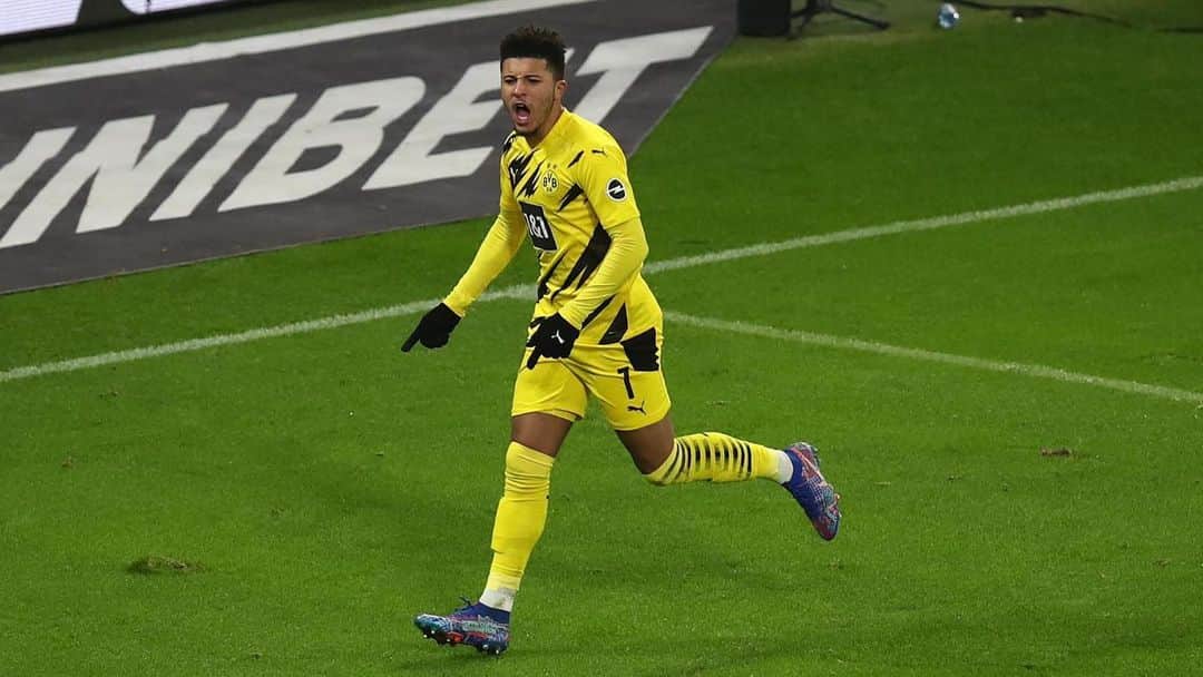 ジェイドン・サンチョのインスタグラム：「Big performance! 💪🏼 @bvb09」