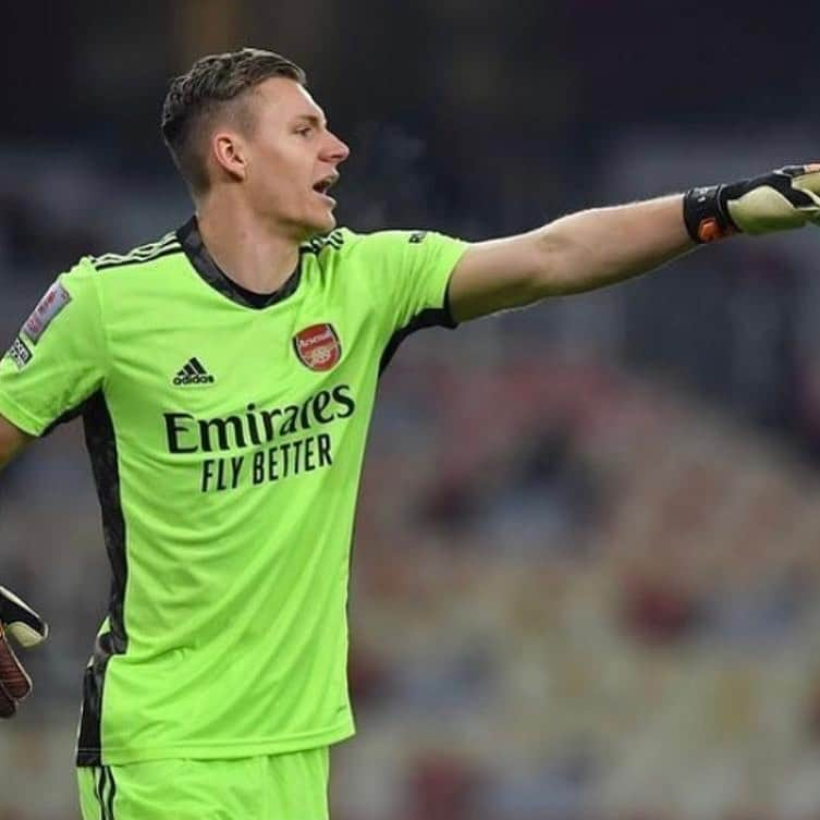 ベルント・レノさんのインスタグラム写真 - (ベルント・レノInstagram)「Next round ✅ @emiratesfacup」1月10日 6時56分 - berndleno1