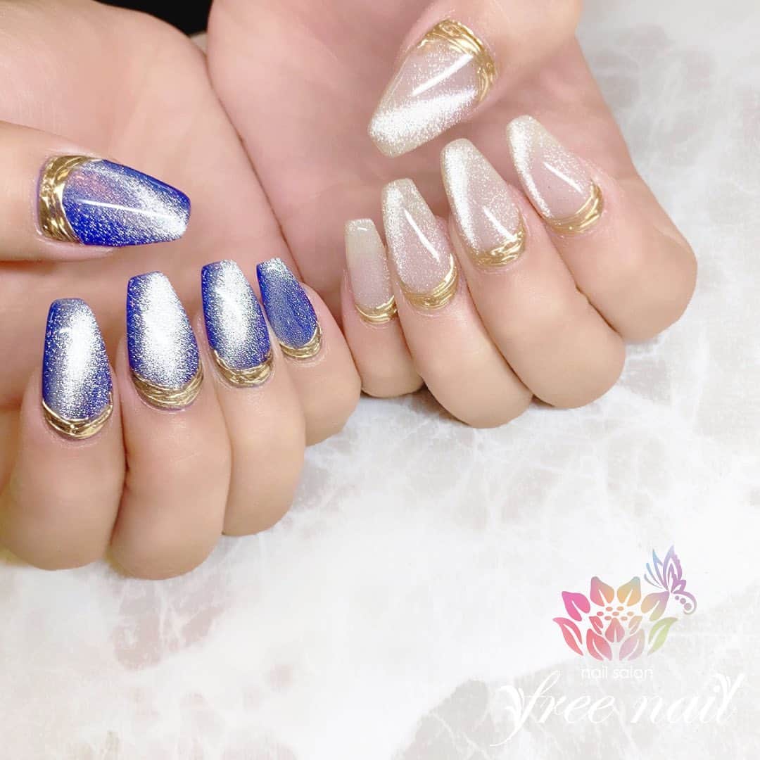 free nail フリーネイルのインスタグラム：「. お客様ネイル💅🏻🎍 . スターギャラクシー🌌💙🪐 . メタリックでおしゃれに⚜️ . 新年の開運ネイルはfreenailで🙋🏻‍♀️🙆🏻‍♀️🙇🏻‍♀️🎍 . . #ネイルアート #ジェルネイル #ネイルサロン #大阪ネイルサロン #ネイルデザイン #ネイルチェンジ #マグネットネイル #スターギャラクシーネイル #メタリックネイル #アシメネイル #ブルーネイル #ベージュネイル #デザインネイル #トレンドネイル #シンプルネイル #きれいめネイル #大人ネイル #冬ネイル #winternails #nailsart #nailsdid #美甲 #日式美甲 #日式美甲胶 #日本美甲师 #日本美甲老师 #美甲上课 #日本胶 #フリーネイル #freenail」