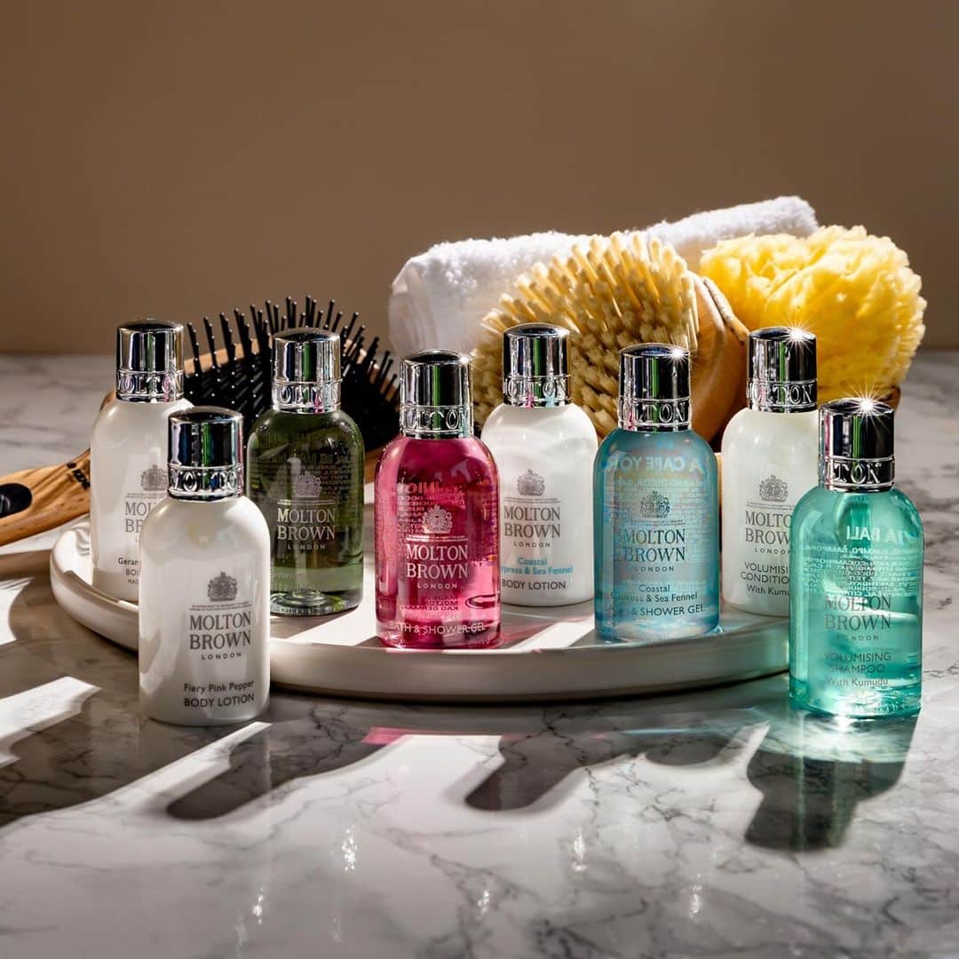 モルトンブラウンのインスタグラム：「It’s your last chance to shop our Winter Sale, including our exclusive Gift Sets. Hurry!」