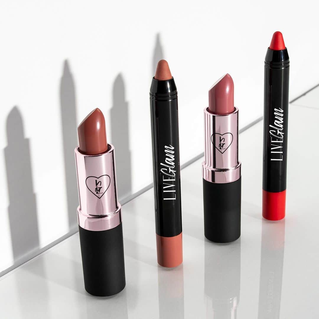 LiveGlamのインスタグラム：「Saturdays are for the LIPS 💋 ✨ Daydreaming of the perfect pout combo? We’ve got you covered —  head to our shop page and check out our #LiveGlam lippie products💄 #LiveGlamFam」