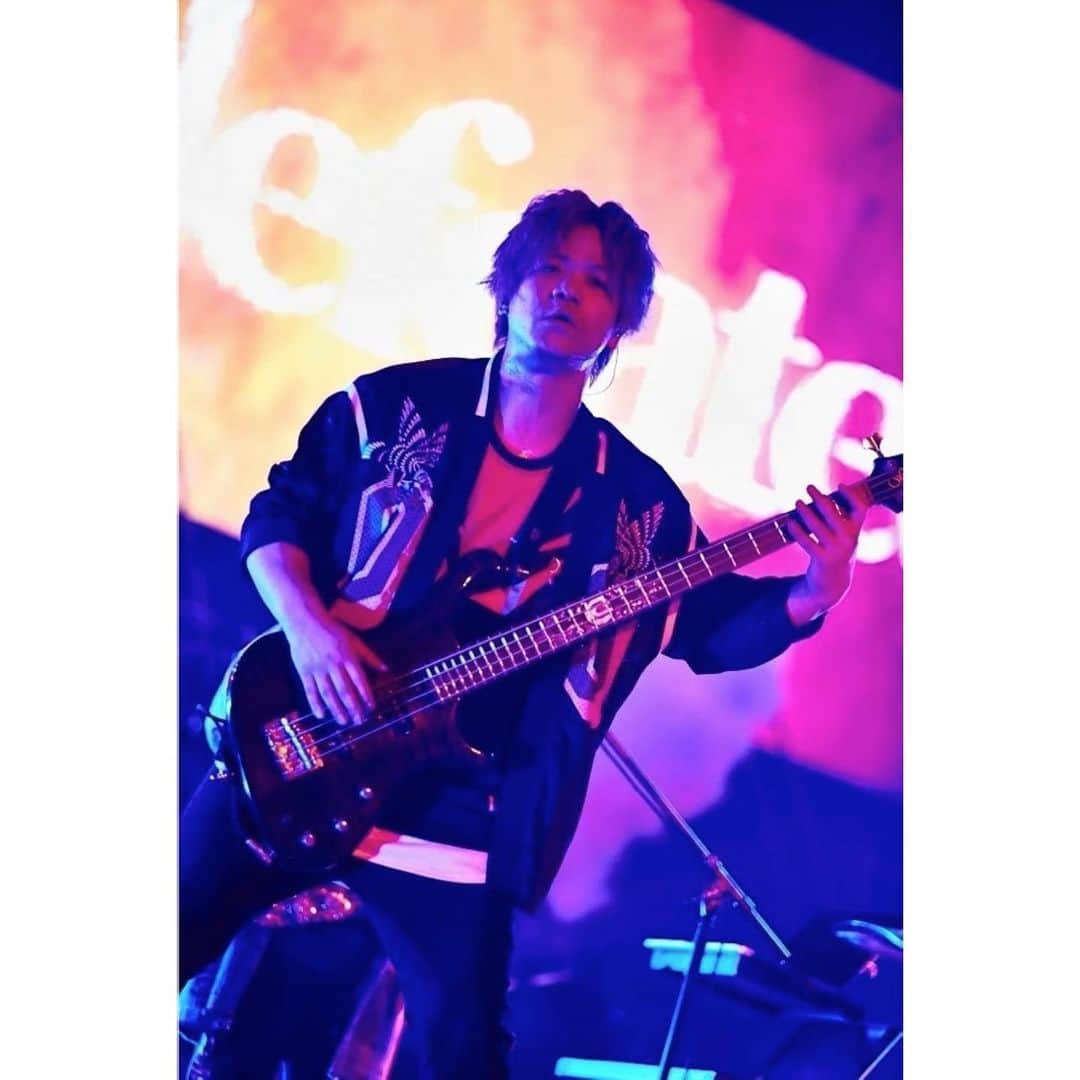 のインスタグラム：「UVERworld / ARENA LIVE 2020 #UVERworld #arenalive2020 #styling」
