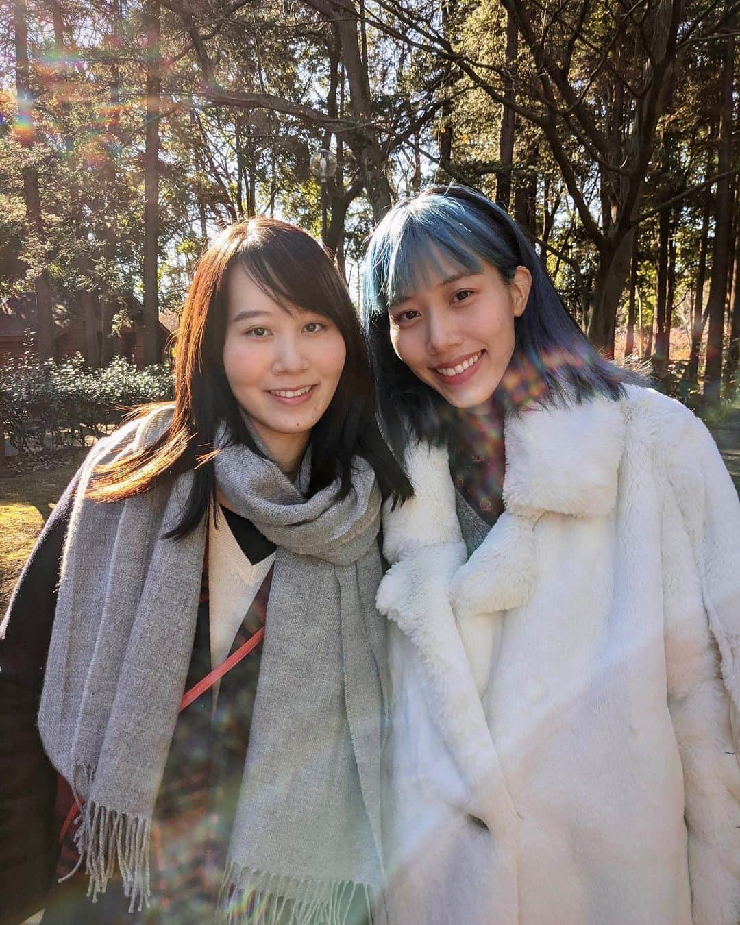 草野美木のインスタグラム：「年始はお姉ちゃんに会ったよ〜👭🌤  #ヒートテックがこんにちは」