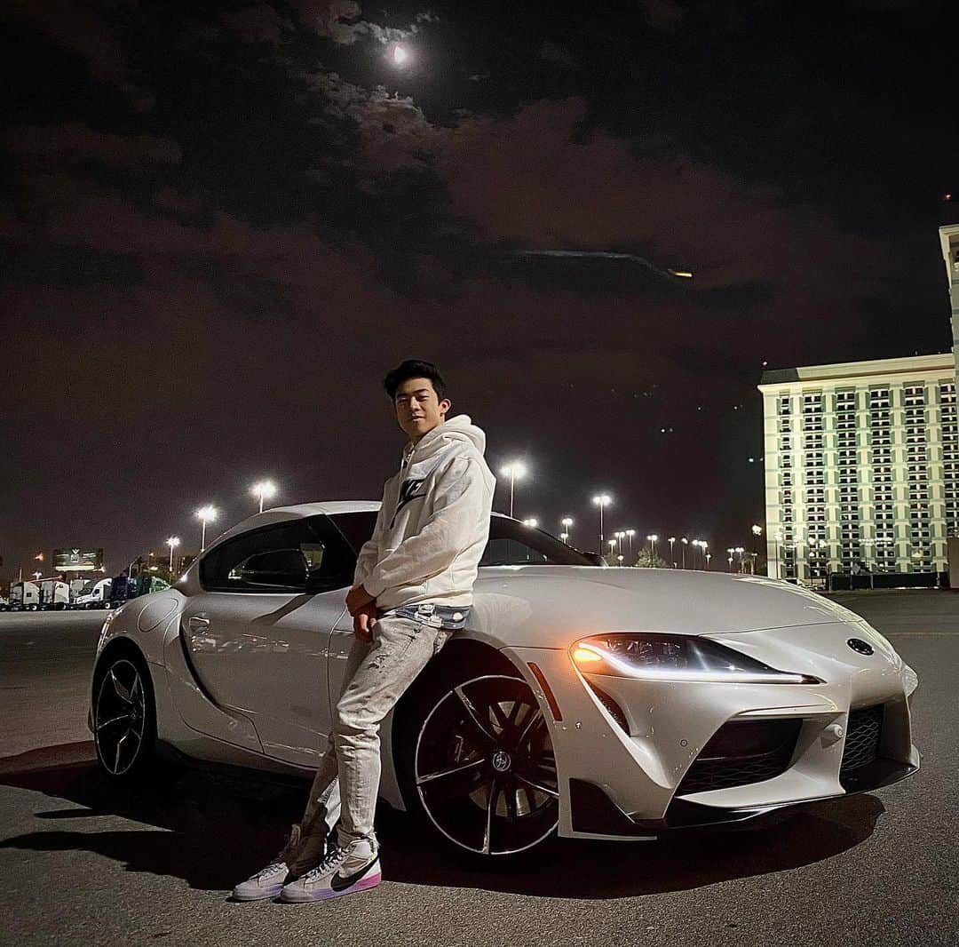 ネイサン・チェンさんのインスタグラム写真 - (ネイサン・チェンInstagram)「excited to head back to Vegas for the 2021 US Championships w/ my friends @teamtoyota:)🙌」1月10日 12時48分 - nathanwchen