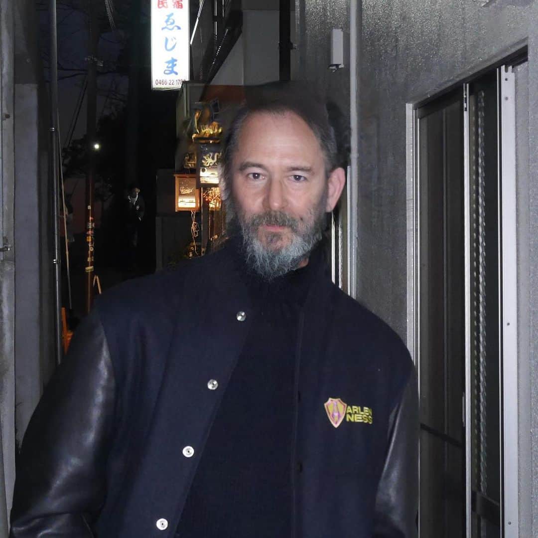 草野航大のインスタグラム：「アプリで自分をイケおじにするのが面白すぎてかれこれ2時間くらい作り続けてる笑 最後のちょっと父に似てる笑」