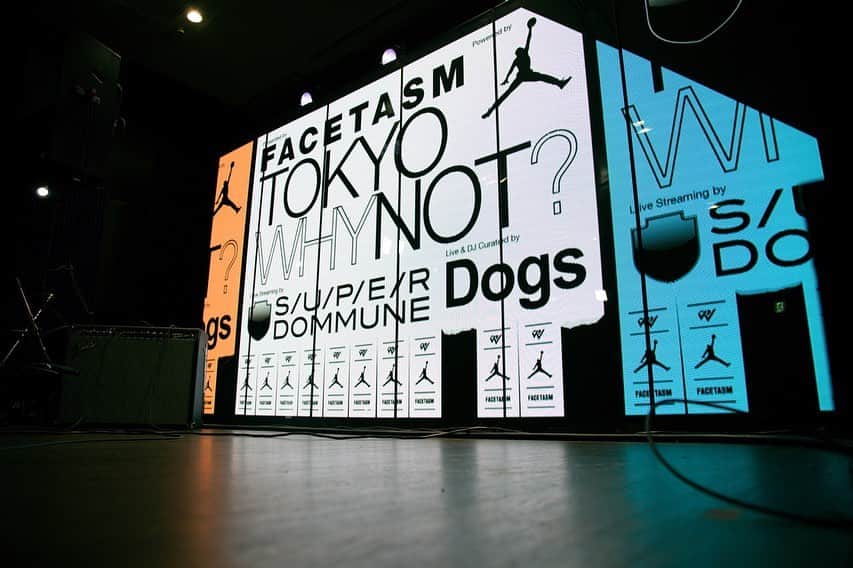 ファセッタズムさんのインスタグラム写真 - (ファセッタズムInstagram)「. Presents by FACETASM "TOKYO WHY NOT?" powered by JORDAN BRAND  Curated by Dogs  Live Streaming by  S/U/P/E/R DOMMUNE  @ochiaihiromichi  @yoshiyukiokuyama @licaxxx1 @poggytheman @ryotayamada______ @utauuu @haruhi_ise_voilld @taichikimura.mov @dutch_tokyo @shuntaroyanagi @whoisrinaohta @dogsoji.tokyo @vlot_aka_djtaku @coinparkingdelivery_art @risako_1005 @moramothaus @_rhyme_  #facetasm  #facetasmtokyo #russellwestbrook  #jumpman  #whynotzero4 #whynot」1月10日 18時21分 - facetasmtokyo