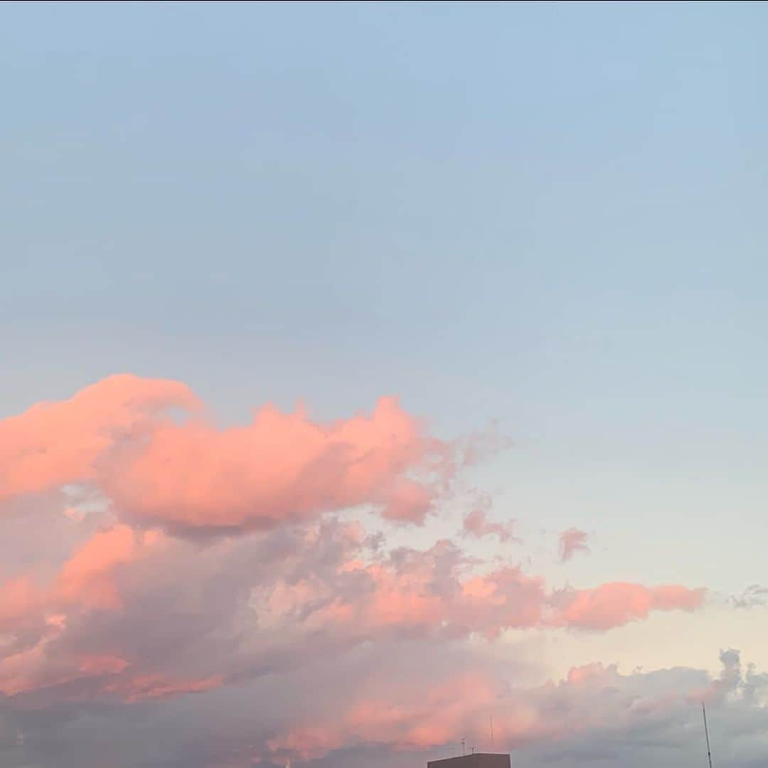 大澤駿弥（SHUNYA）さんのインスタグラム写真 - (大澤駿弥（SHUNYA）Instagram)「空が可愛かったよー。」1月10日 14時18分 - shunaaa_y2