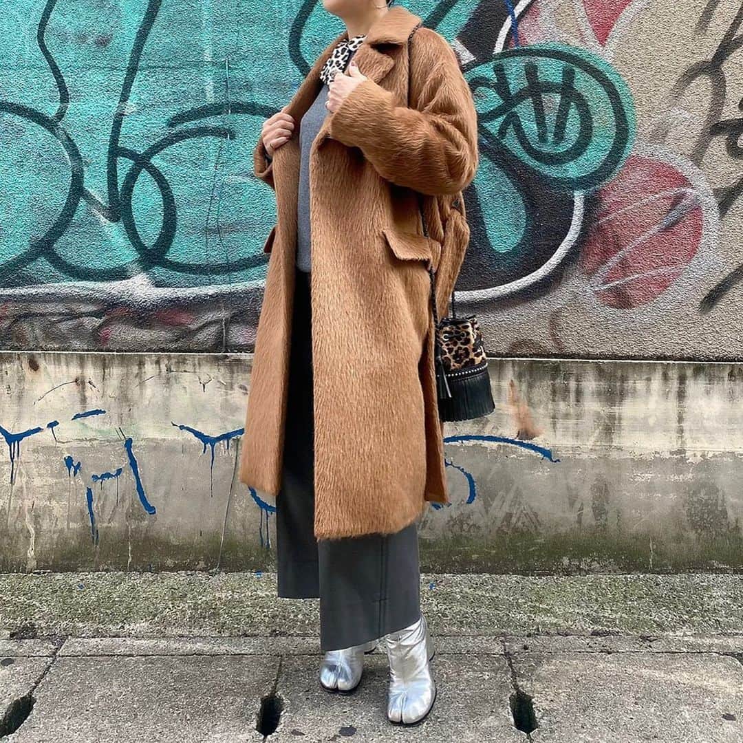 chikako0824のインスタグラム：「タビコーデ🤍  #maisonmargiela  #drawer  #jandmdavidson  #cod」