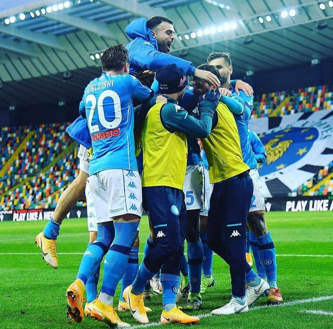 ドリース・メルテンスさんのインスタグラム写真 - (ドリース・メルテンスInstagram)「💙😍」1月11日 2時21分 - driesmertens