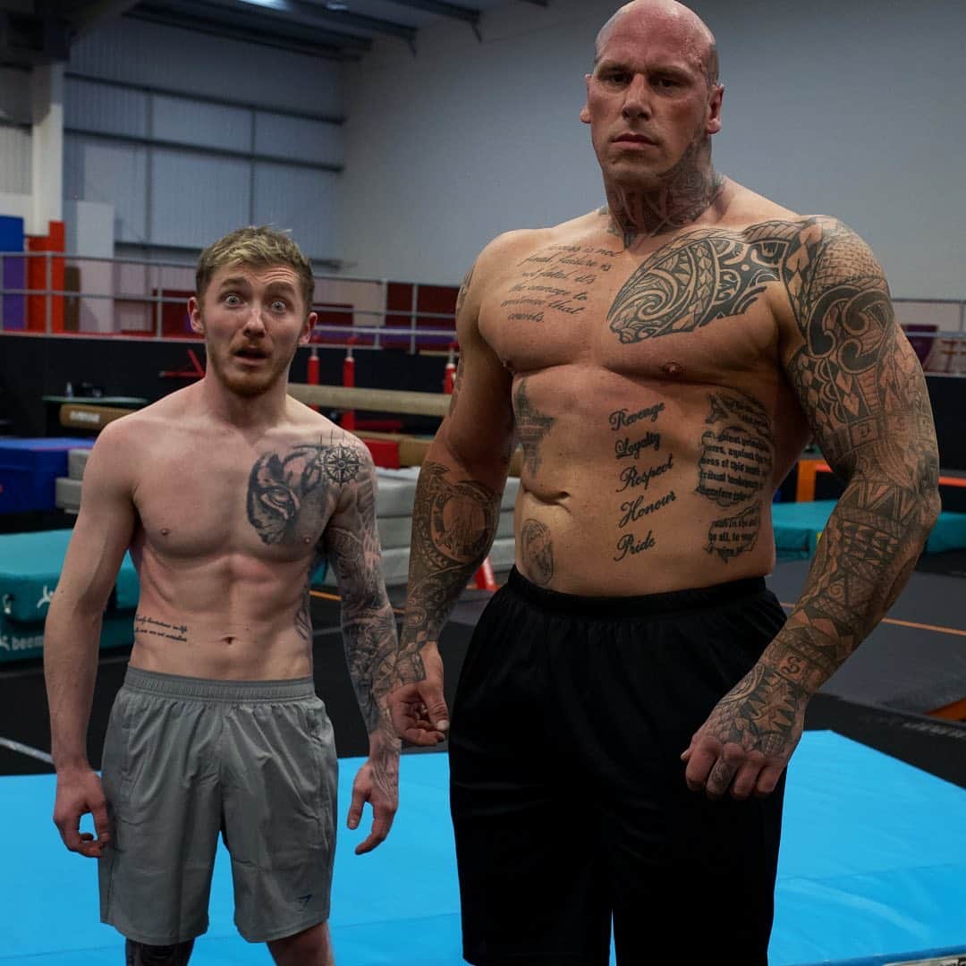 ナイル・ウィルソンのインスタグラム：「This face could be SHOCK that @martynfordofficial was the best Celebrity Gymnast yet .. Or FEAR that he almost broke me in half in an MMA fight! Vlog is Live on YouTube 😉💪🏼🔥」