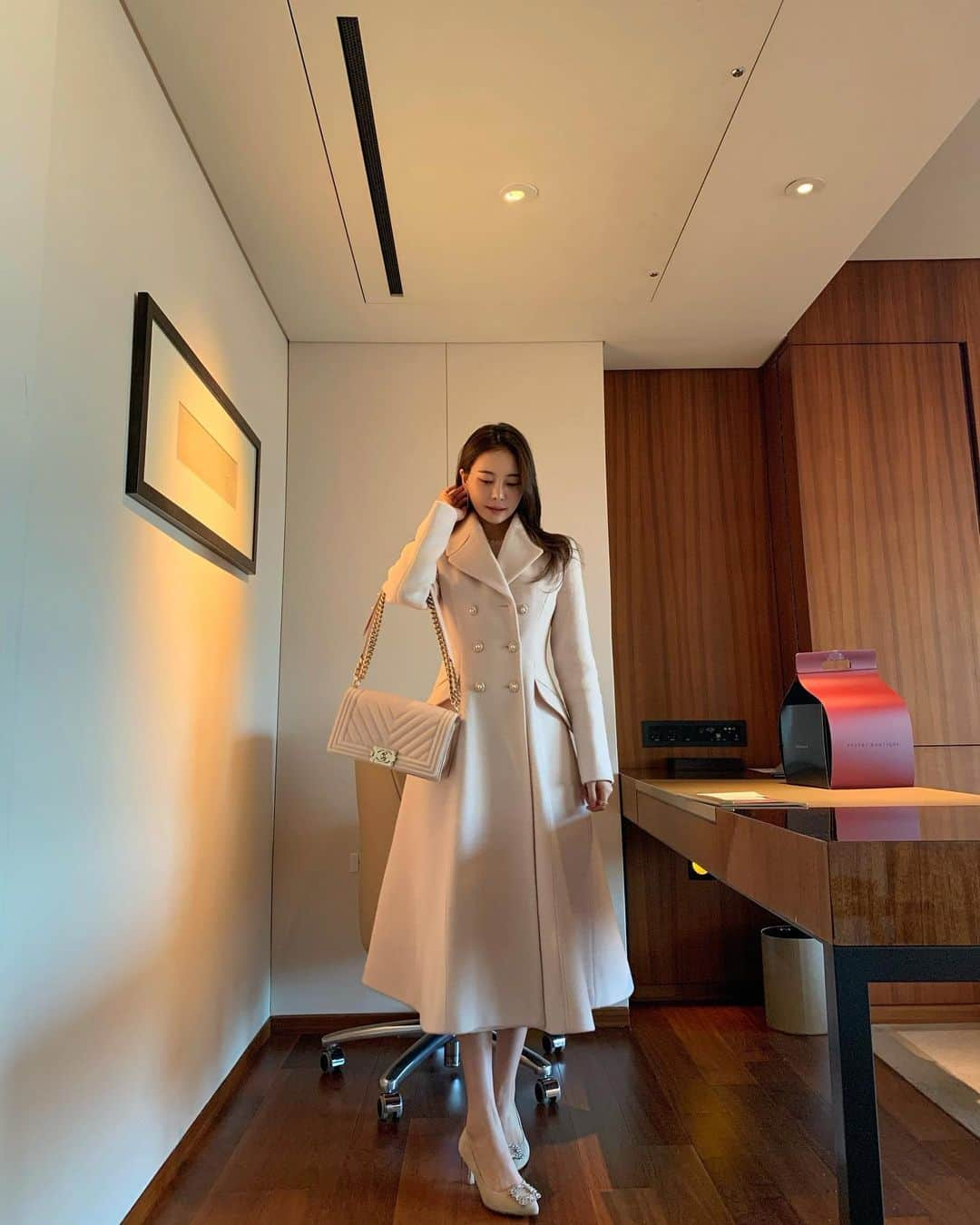 キム・ミニョンさんのインスタグラム写真 - (キム・ミニョンInstagram)「주말 끝!! 🥰」1月10日 18時32分 - minyoung_aori