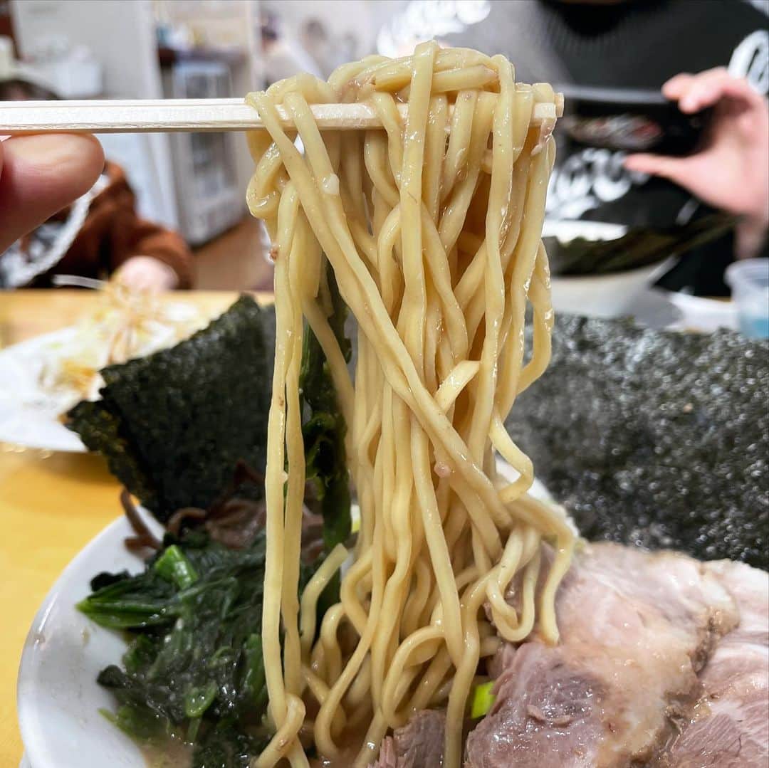 rasuさんのインスタグラム写真 - (rasuInstagram)「うますぎたよゆうちゃんラーメン！！！！」1月10日 18時44分 - rashu_eat