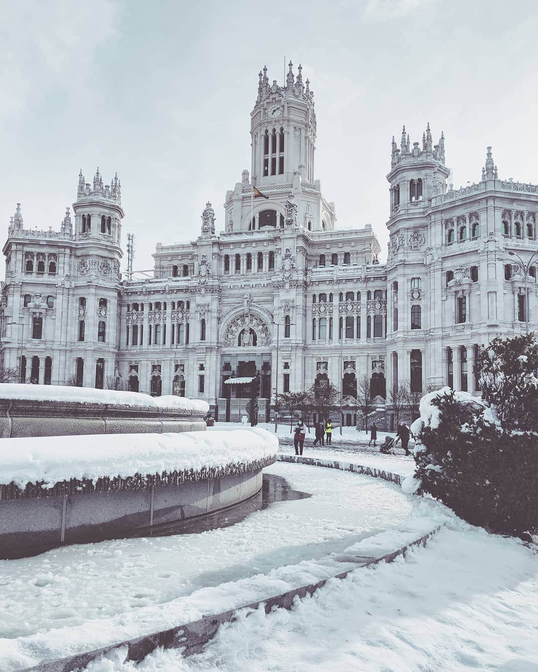 のインスタグラム：「❄️ #Madrid ❄️」