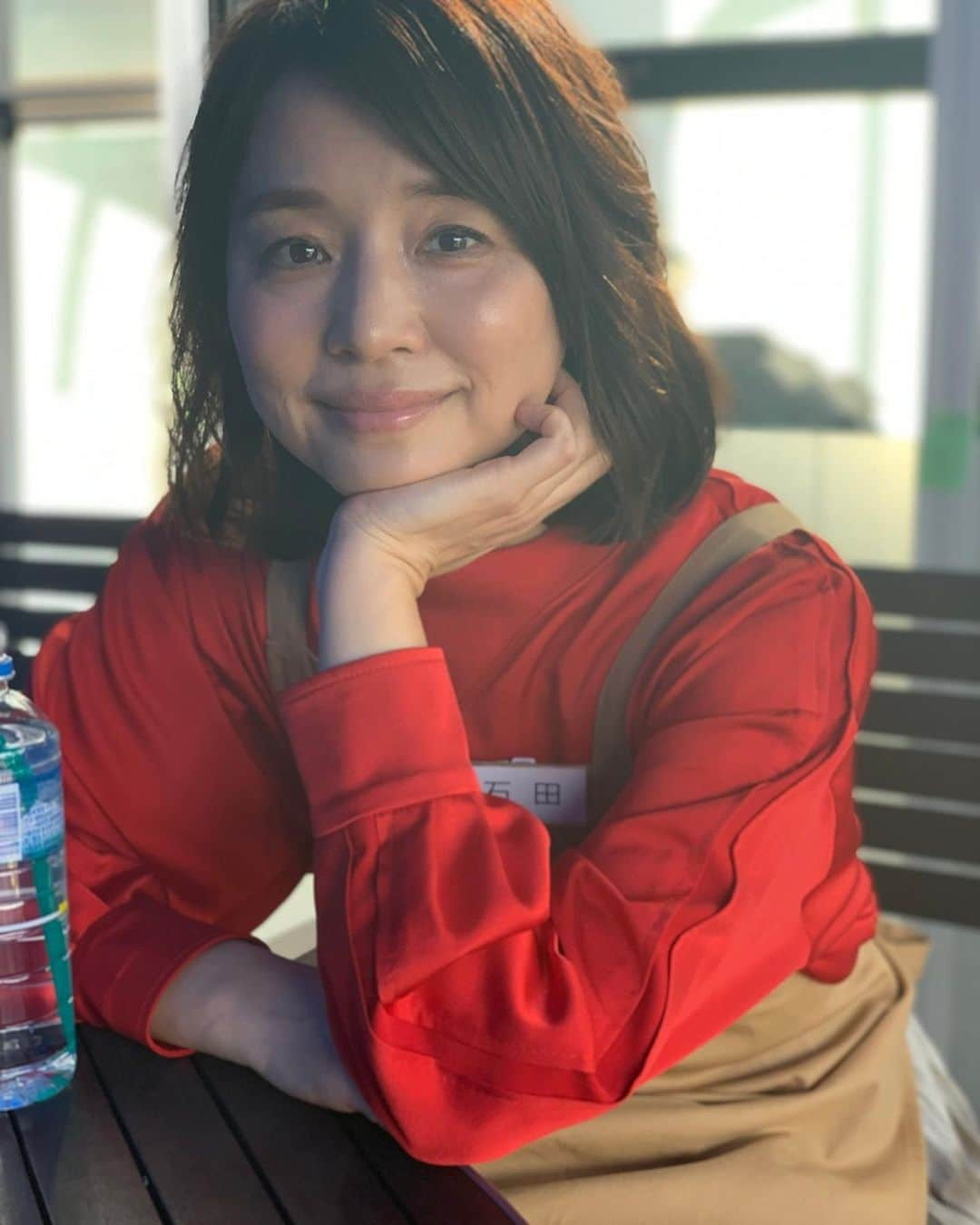 石田ゆり子さんのインスタグラム写真 - (石田ゆり子Instagram)「いつぞやの撮影。 なんだかぶりっ子な顔して 恥ずかしいですが。 そしてスカイツリーの大きさに 改めて圧倒された日でもありました。 BIGの撮影は、大胆かつ細やかに行われます。 中川家のお二人に会えて嬉しかったな。 いつも楽しい撮影をありがとうございます。」1月10日 19時53分 - yuriyuri1003