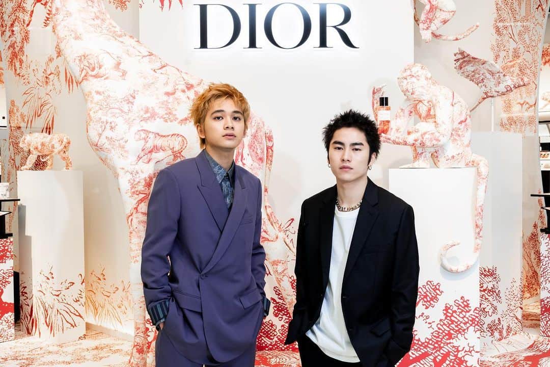 泉大智のインスタグラム：「Diorの新しいpop upが伊勢丹新宿に.  #メゾンクリスチャンディオール @diorparfums」