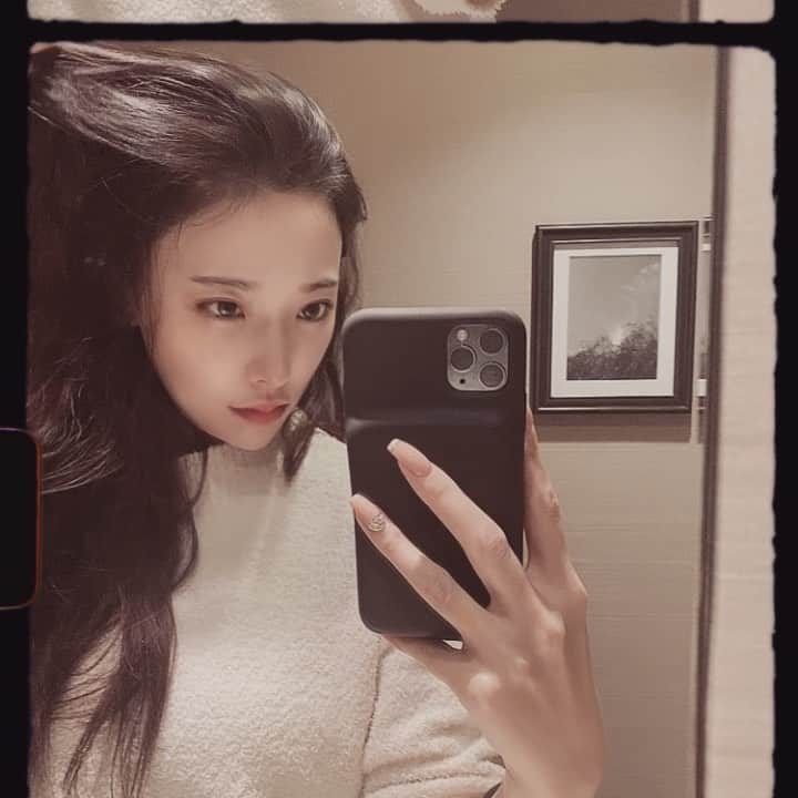 のインスタグラム：「Goodbye☁️busy weekend☁️☁️ また嬉し楽しなお知らせができるかな🤍」